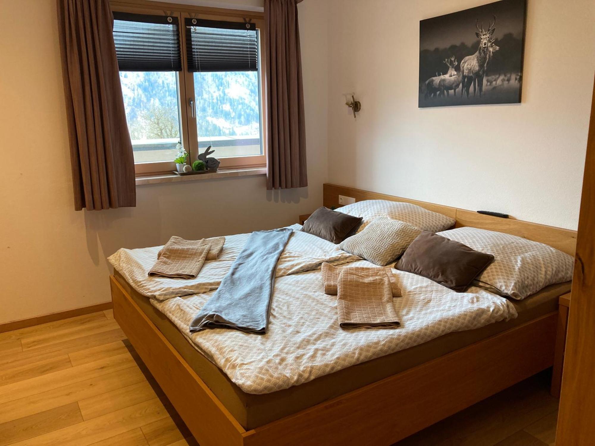 Sedlhof Apartment *
